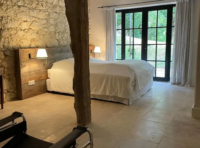 Semesterbostad Superbe Propriete Avec Piscine Castet-Arrouy