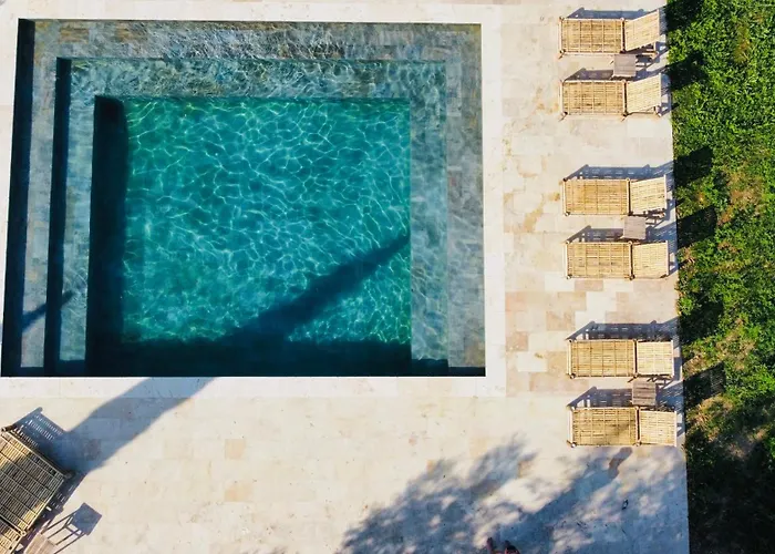 Superbe Propriete Avec Piscine