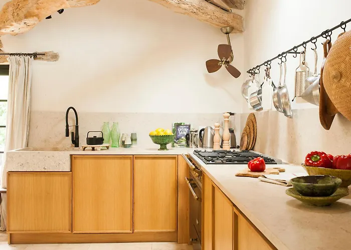 Superbe Propriete Avec Piscine Semesterbostad